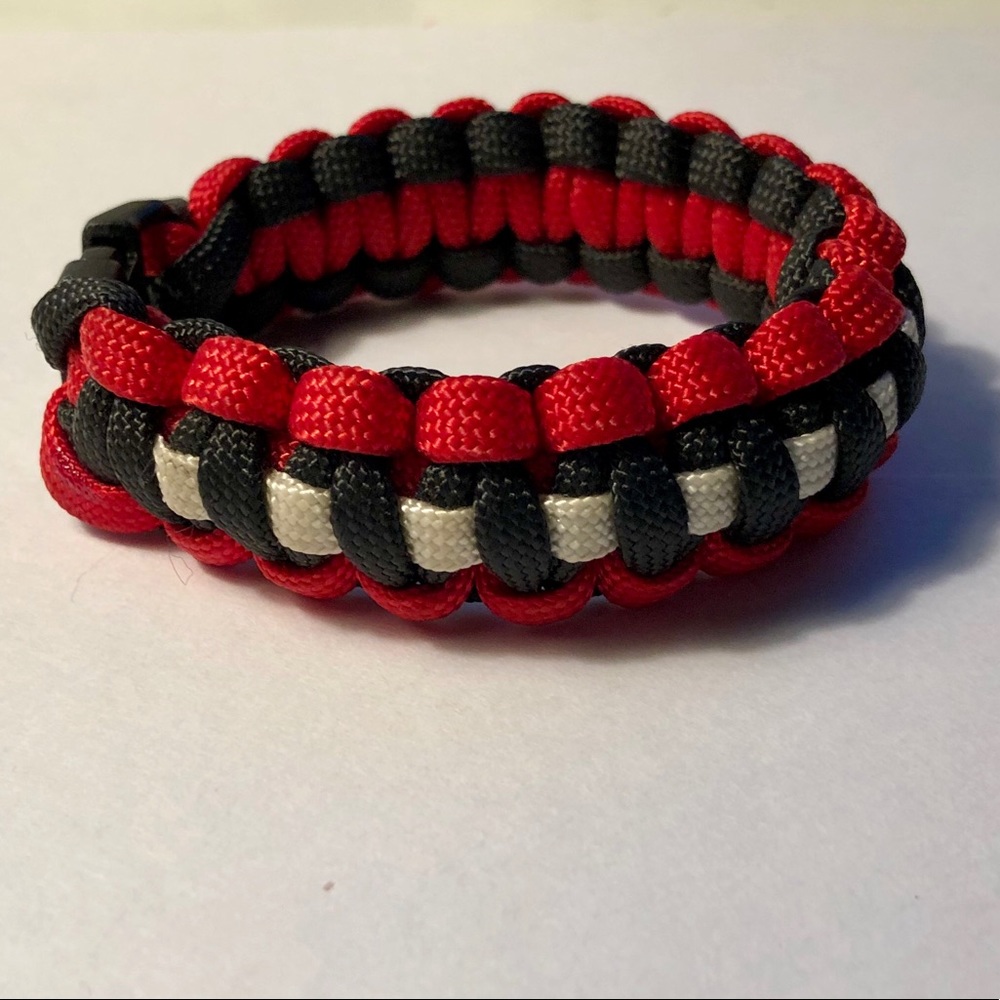 Handmade Unisex Paracord Survival Bracelet🔥SOLD🔥